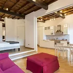 Rome Vatican Trastevere With Wifi And Netflix
